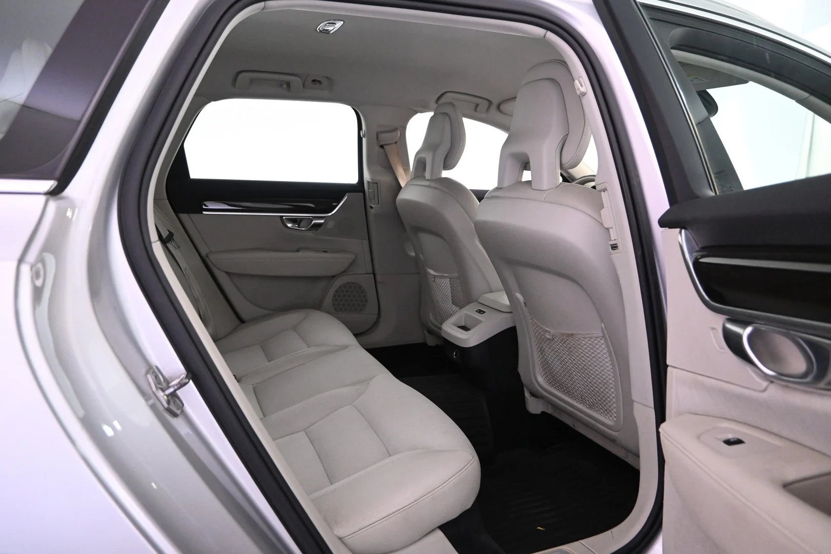 Car Image - NlhmRkUGv9eCgI8MpNVaS