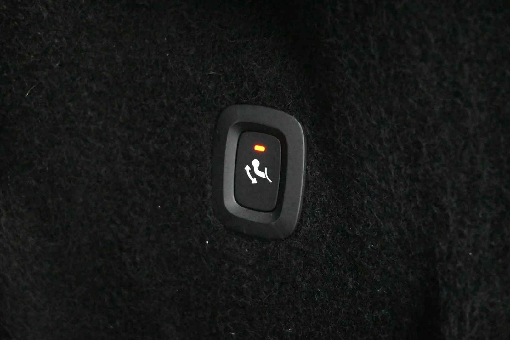 Car Image - 7H8YqNJGa8AgWoUQOa2jeu