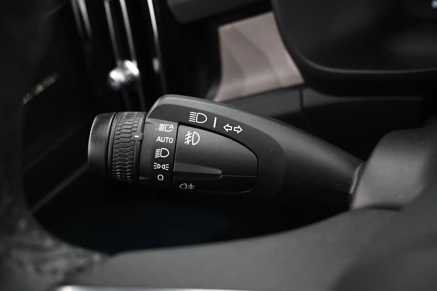 Car Image - 6ASo3uzImekx8Lg2LNgY0Q