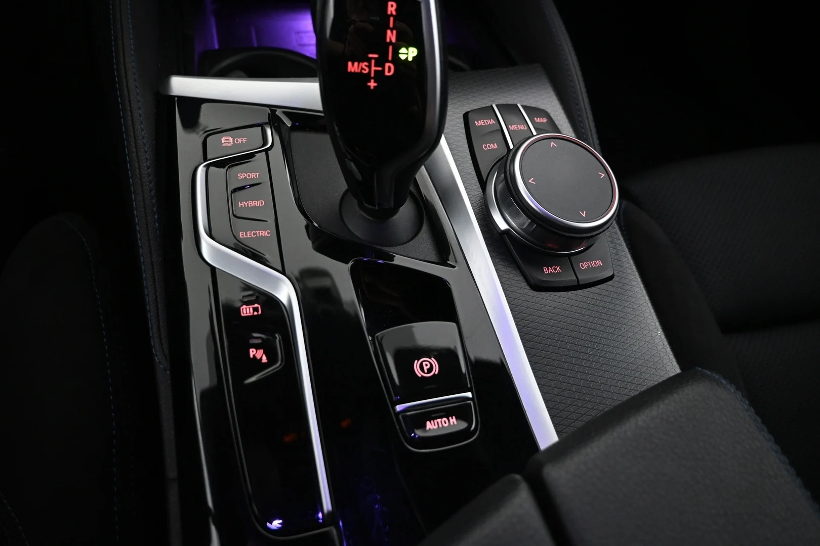 Car Image - 1EwHnLJSdQtrx51w5MzIRE