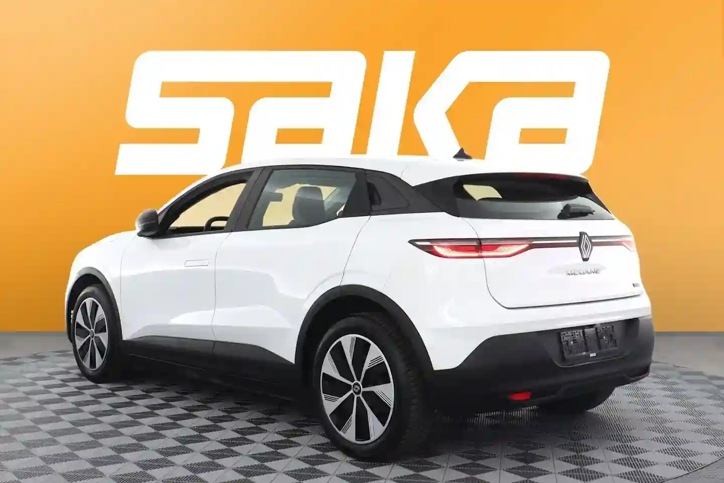Car Image - 725KKVdHr8xvoeBXhKWeFe