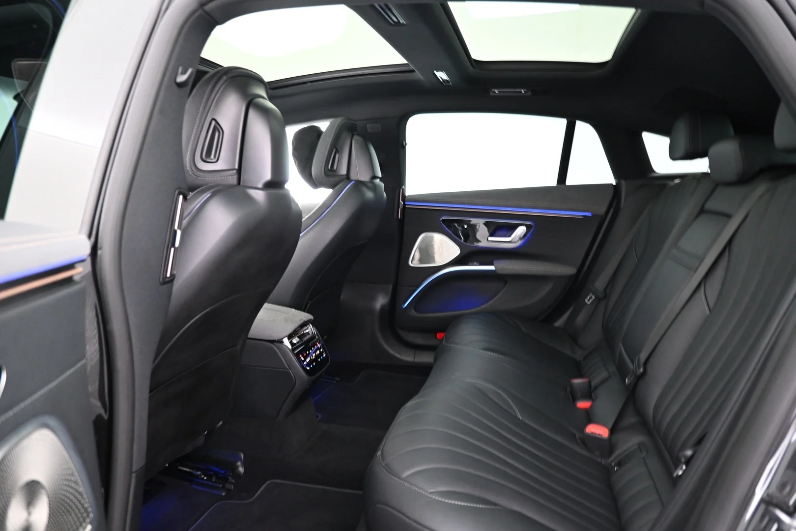 Car Image - 2H31CV3KSjBDe1tdtjMDSG