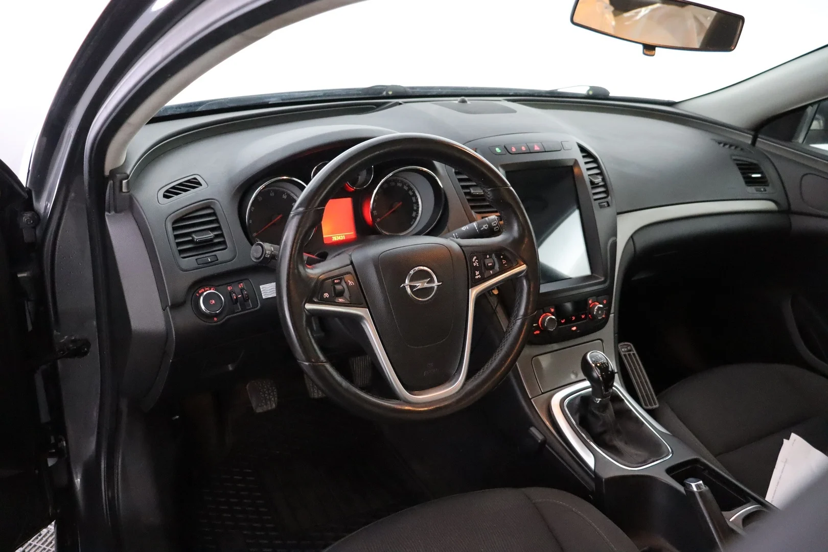 Car Image - 48FWEwWD0SAs4o6v51NqKD