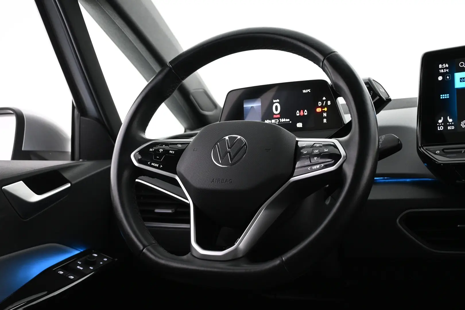 Car Image - tUgW9ZIRtO6qTRxXv880J
