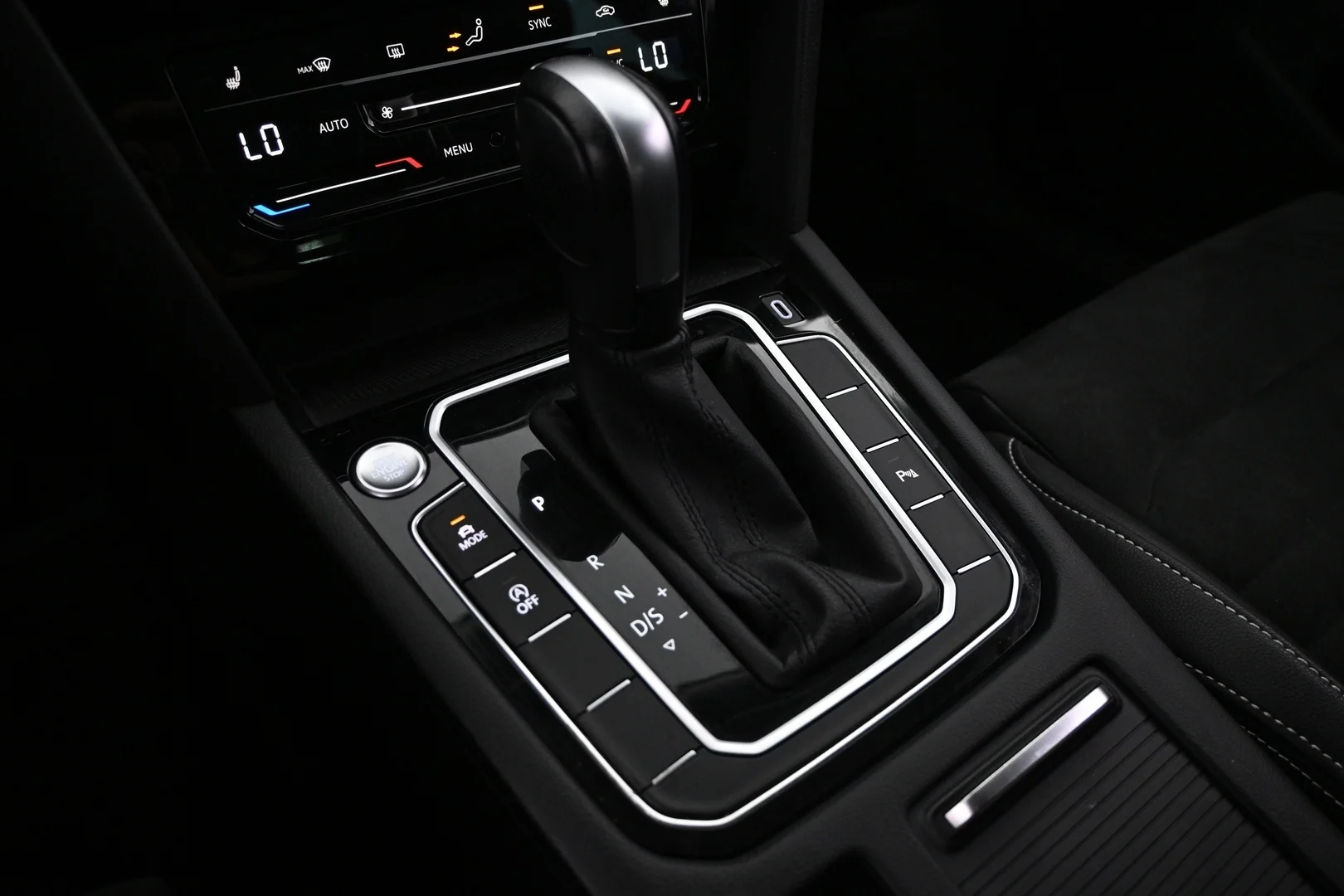Car Image - 6GWdNznBUwsyxVcr3MGaMb