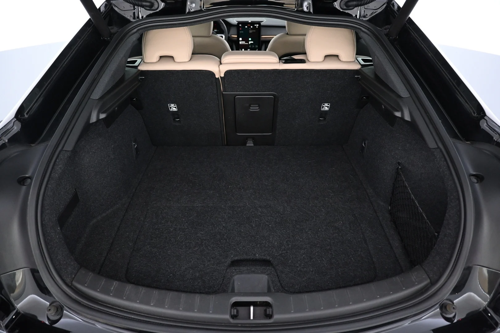 Car Image - 2seTFDgkgAfyJizYwFW8PW