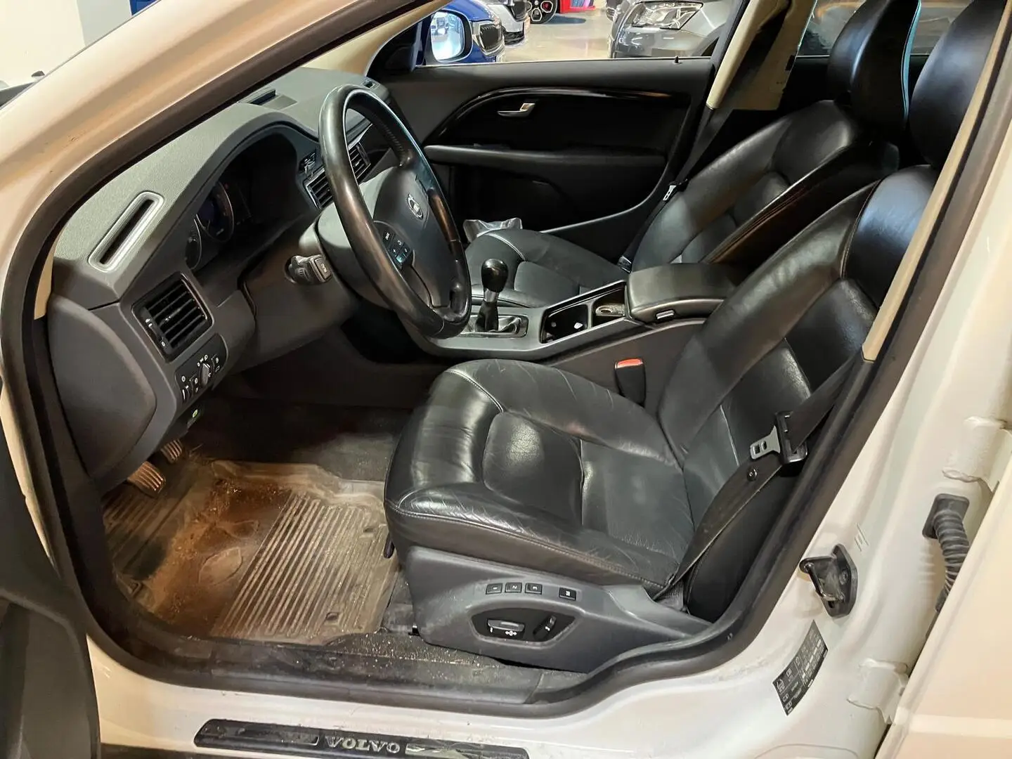 Car Image - 64f5wtwN4A5Ntr0gcgObsj