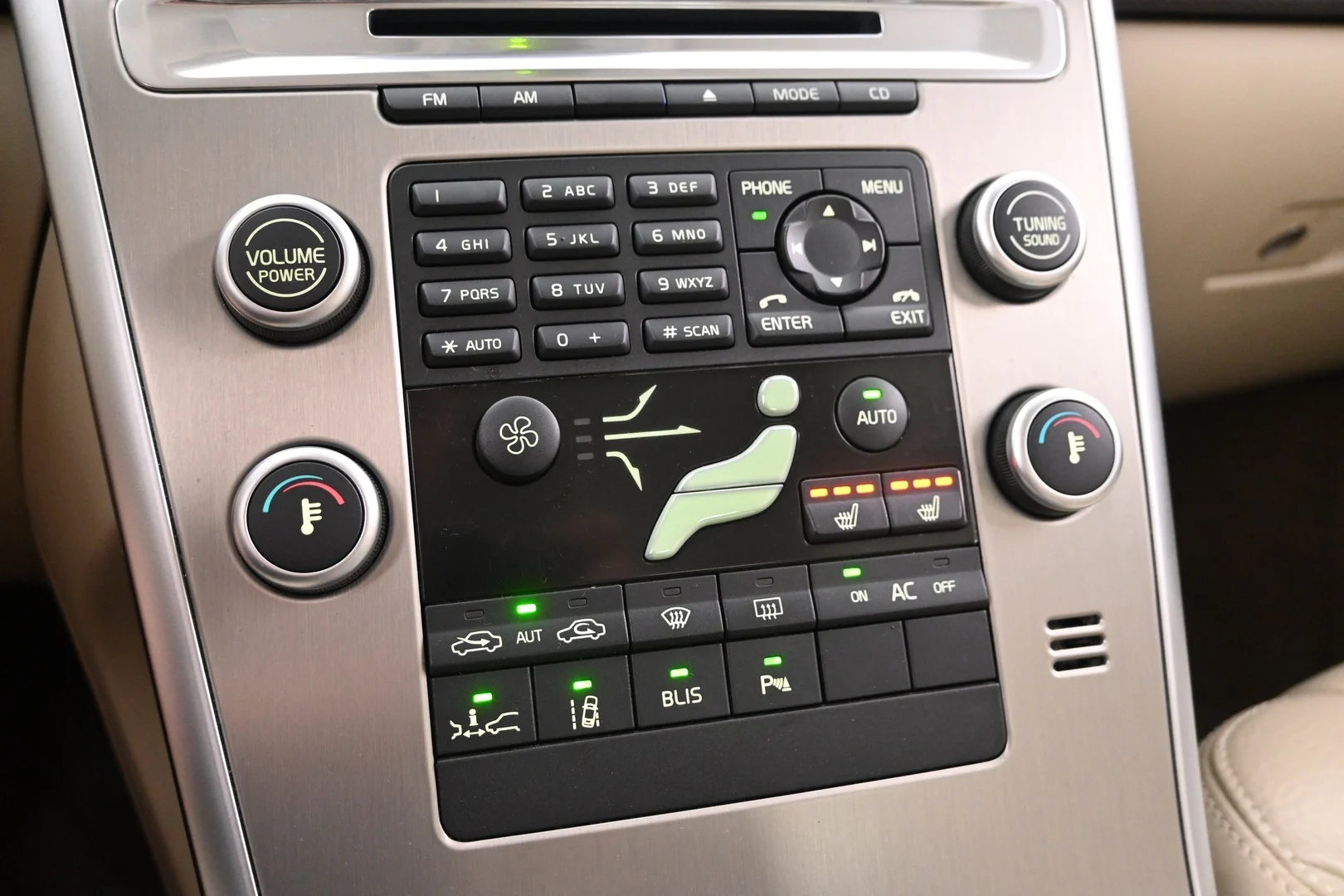 Car Image - 4IT9sEp8cEHjXu0O9qbwHK