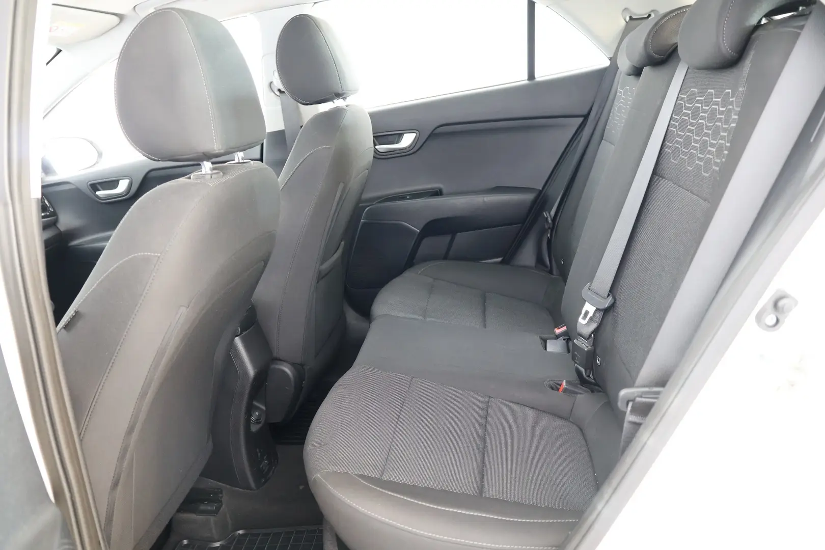 Car Image - 6m84dKgPYiyXm7AKft6GPr