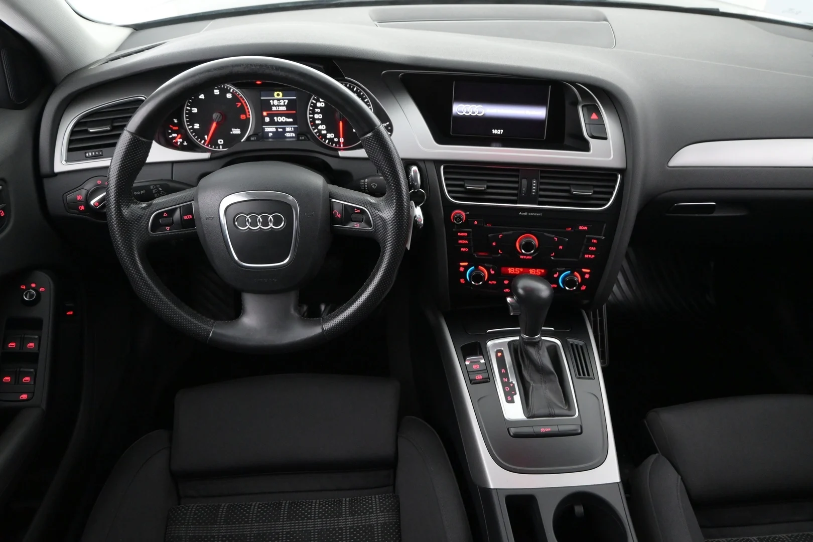 Car Image - 3v7XXX0ob17iP81j7ZDy3m