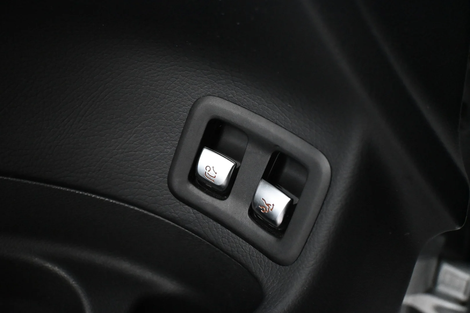 Car Image - 3itSMGDpI7Amls5hQpw9Fb
