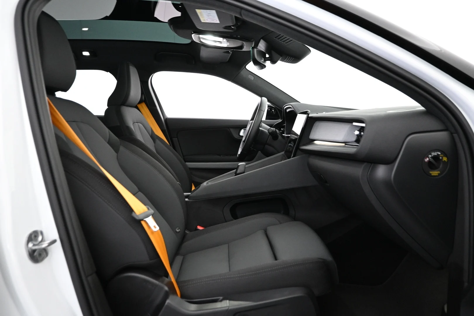 Car Image - 1yX9Hd46pOIaWNM6TWO6WR