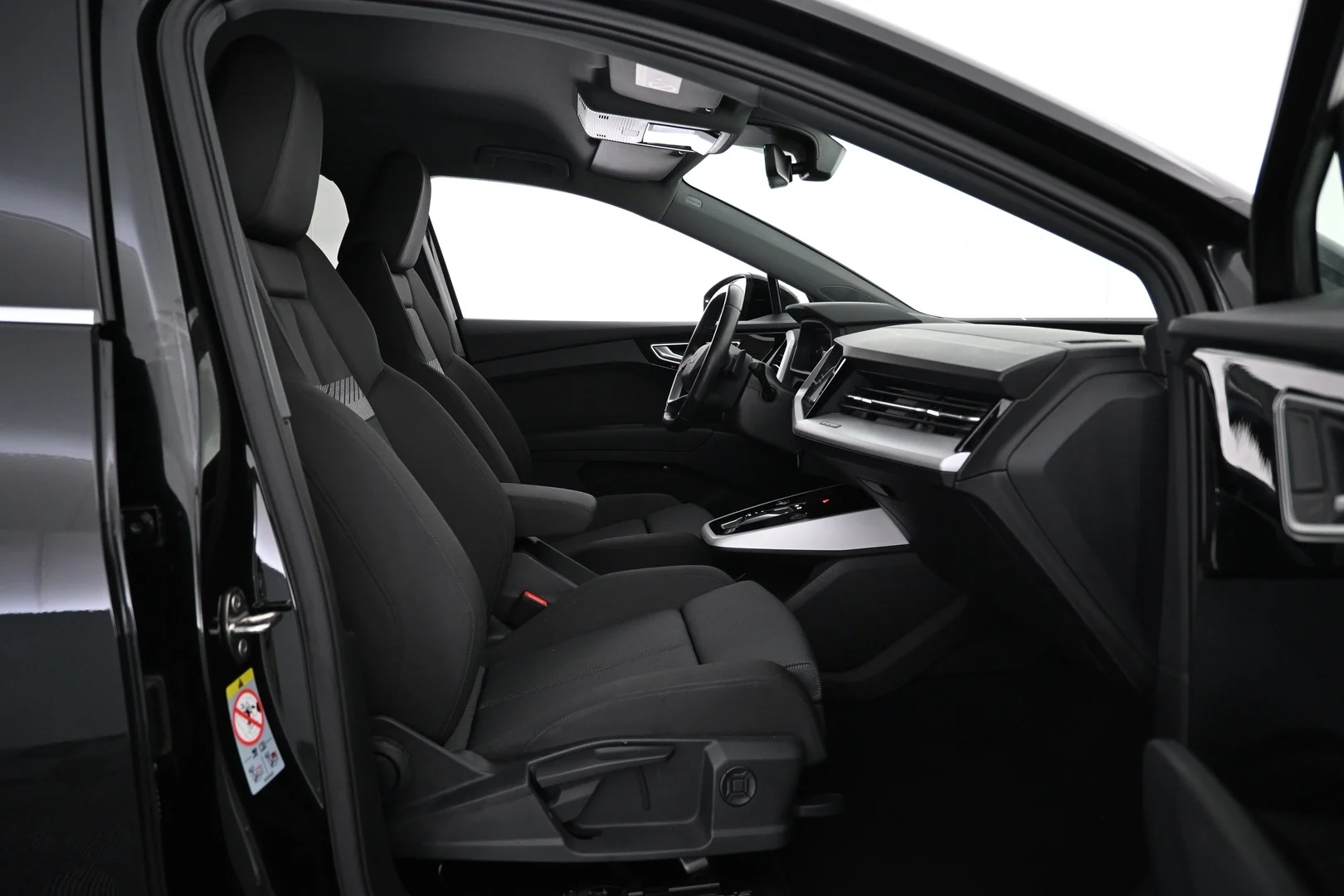 Car Image - 15xorhEfdALjuflmH8iK1K