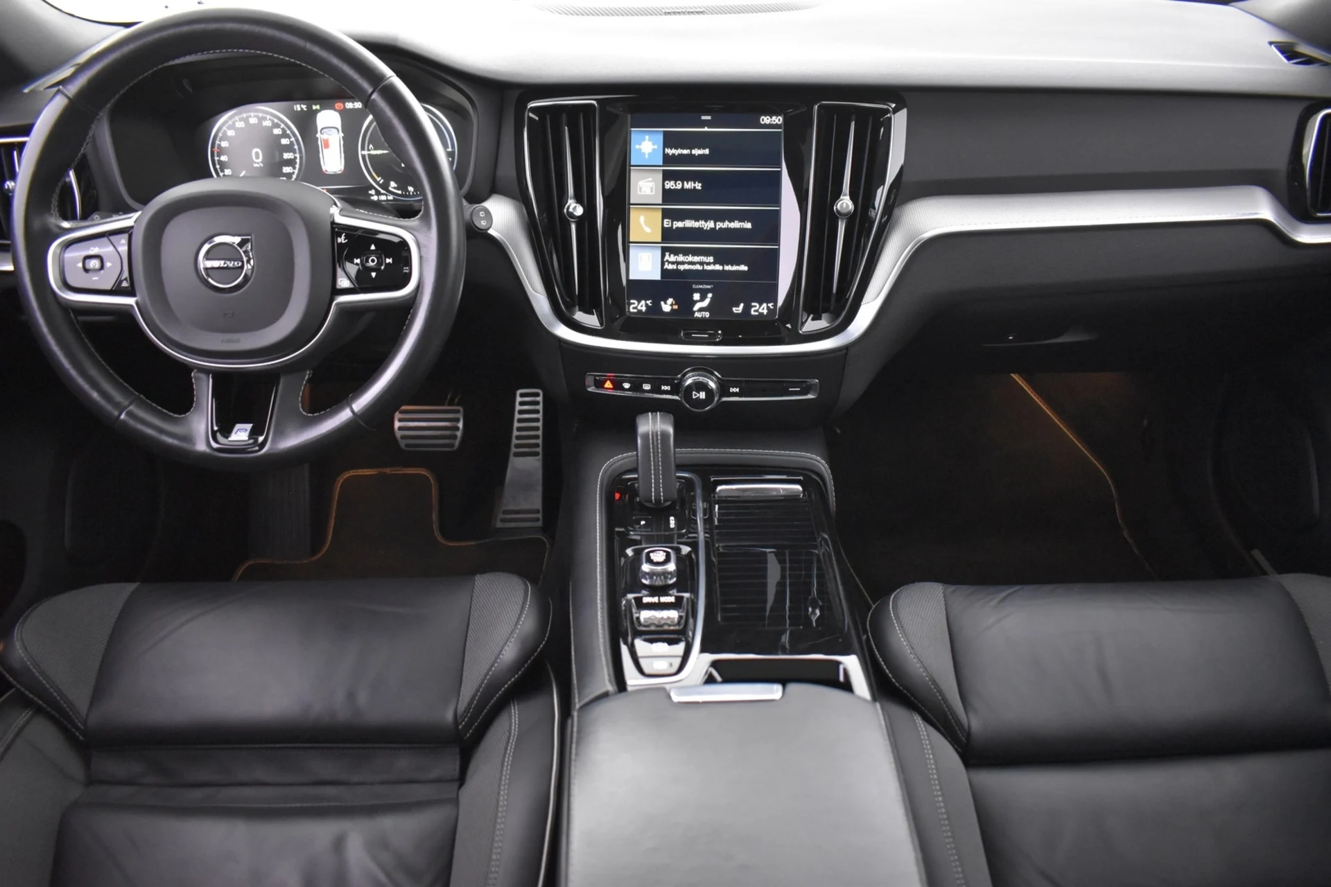 Car Image - 4OaWln1xCjQbdYvUEzYCfn