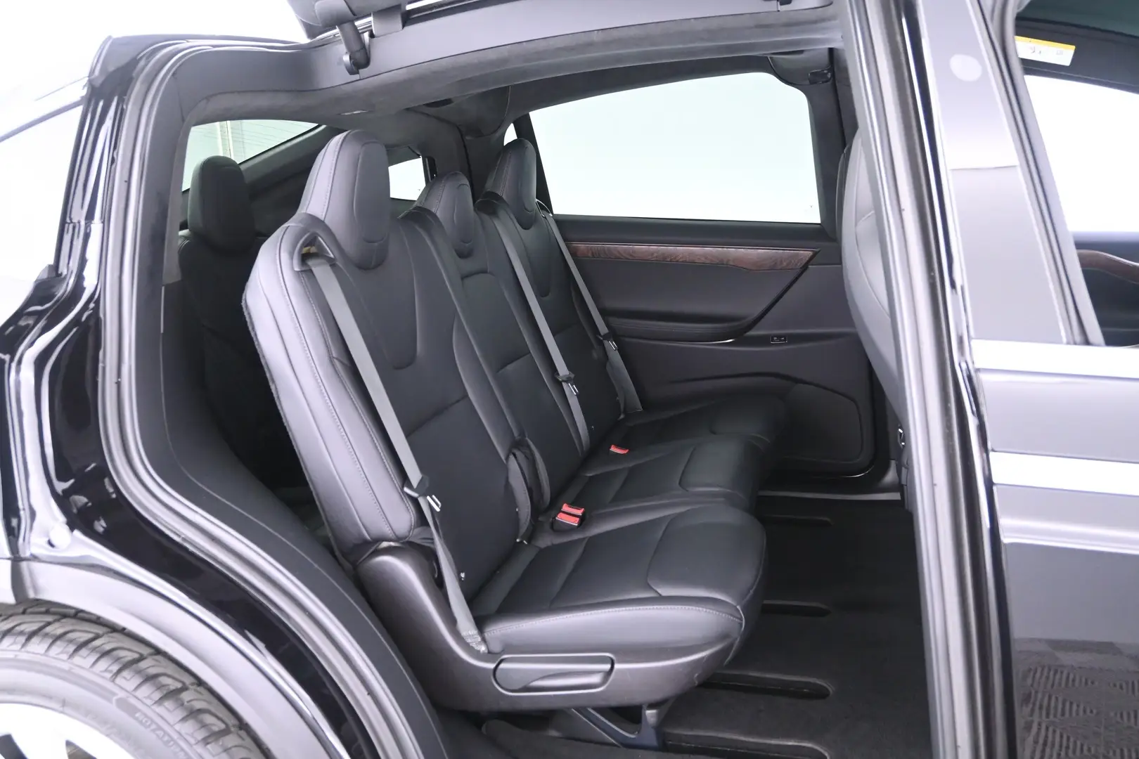 Car Image - 18GjVdIsuCtZ6EjL3hJvTT