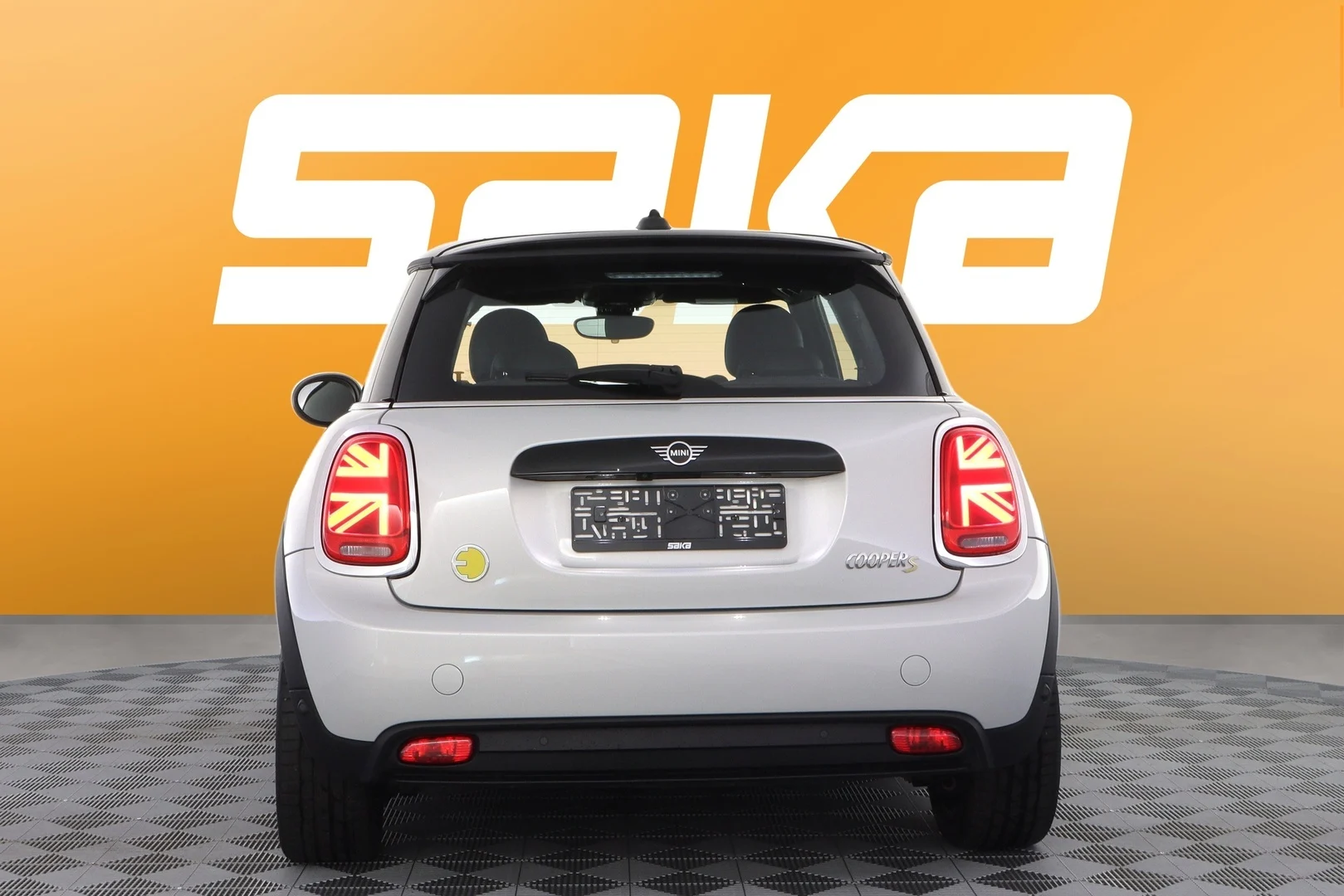 Car Image - 2rLjjwjb0wrKYouZLb45Fa