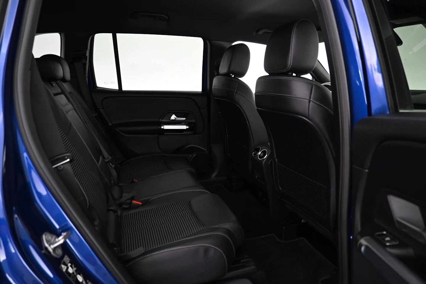 Car Image - 7fUWgVkc5XVKafVgrqKK2F