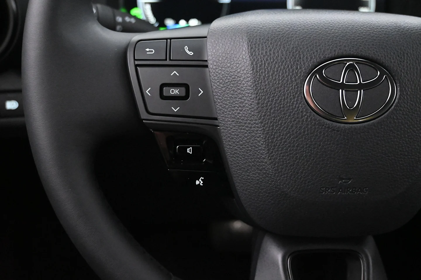 Car Image - 4octLBqiJpt6lxPMDTFc8f