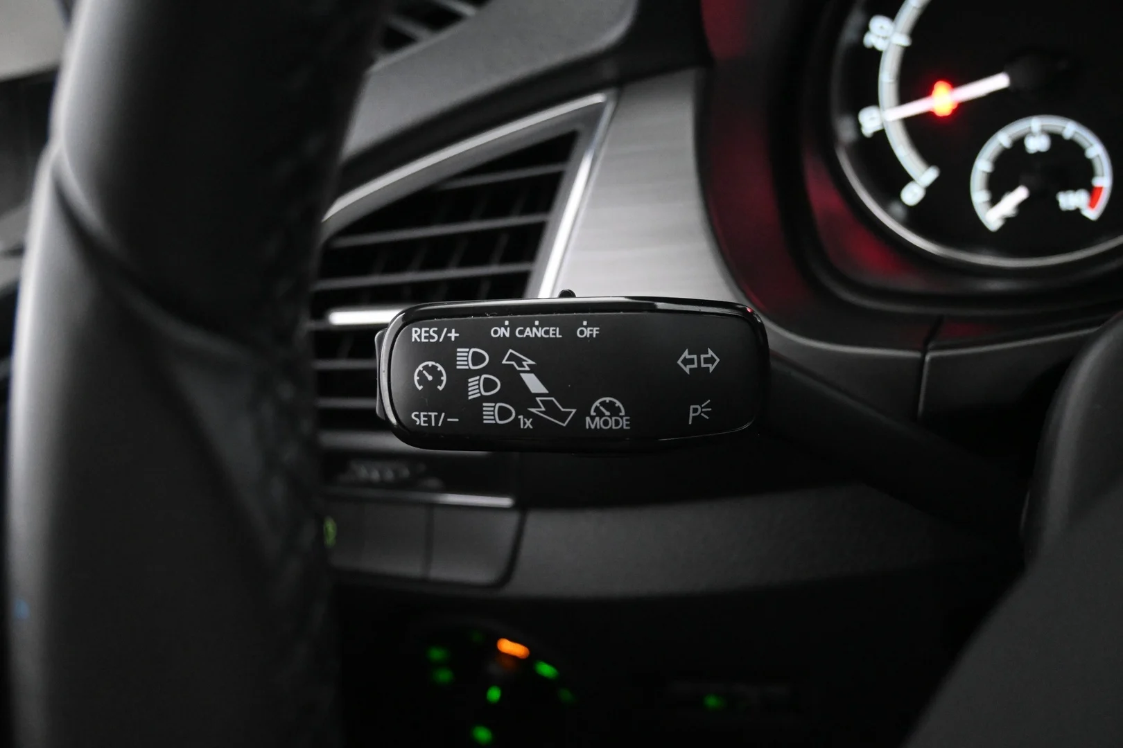 Car Image - 2CNnRCVVwMfwB1a3CGohUt