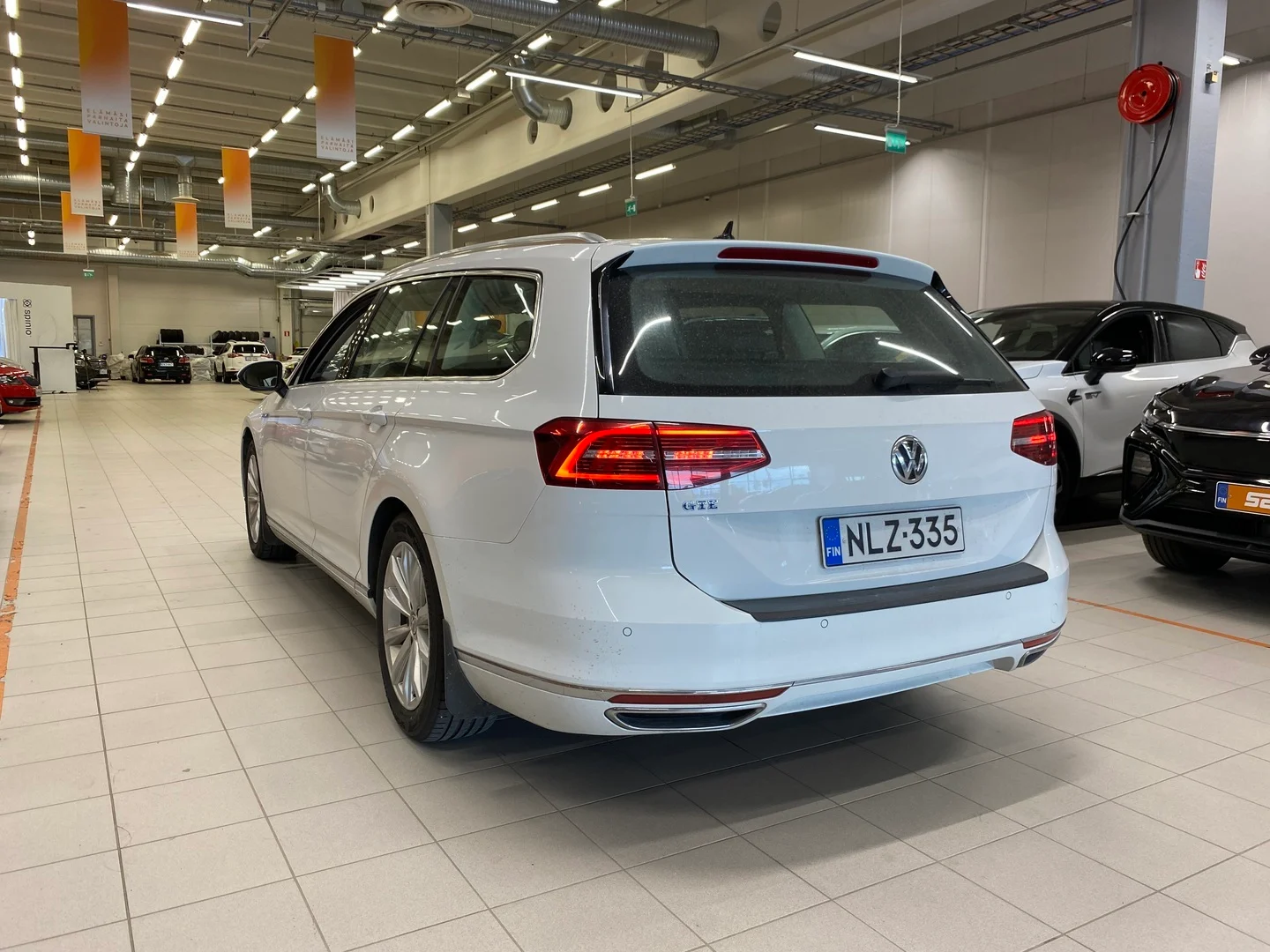 Car Image - 5zLlZvV3e8LIAYiNmwUf2T
