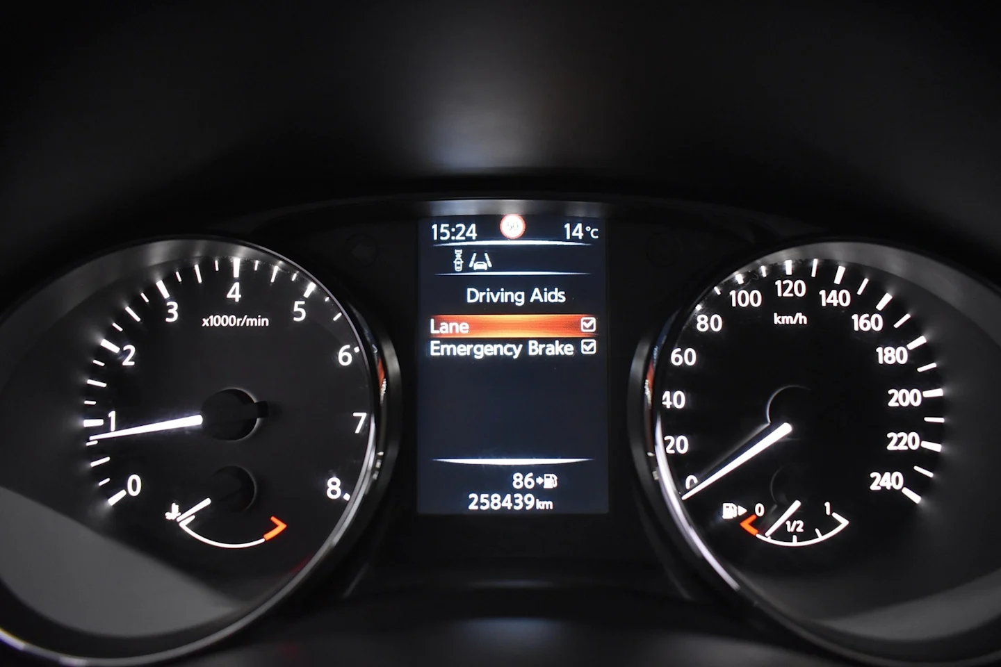Car Image - 1hKwCaj7XqobHRn7uPAZNI