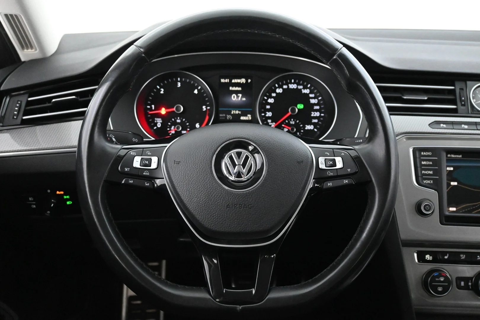 Car Image - 3dCPa0ndZEOKcA55WlgSTC