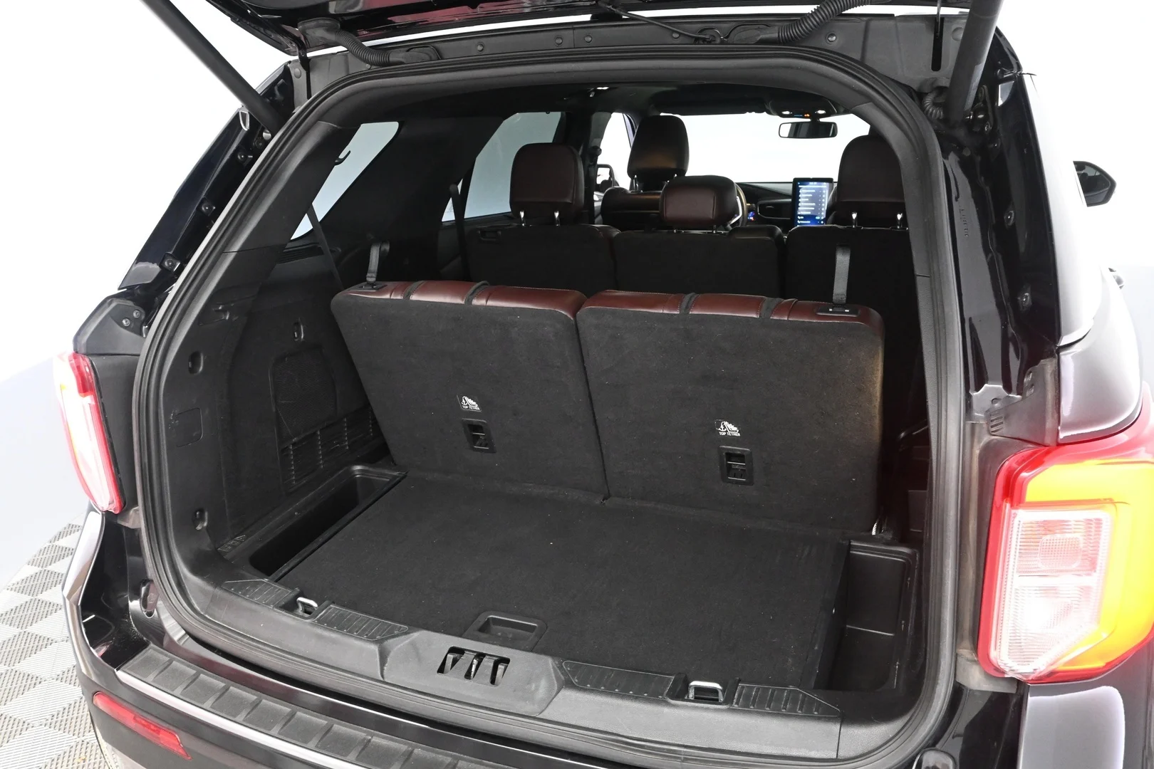 Car Image - IbuNWDnN1utu3vl0MjTLH
