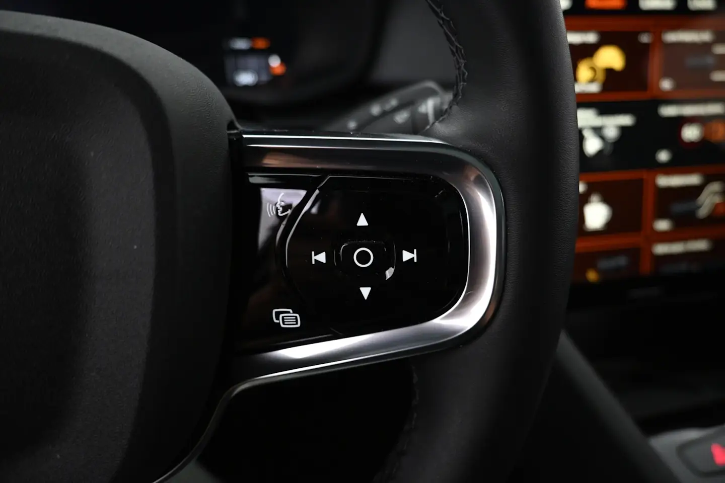 Car Image - 1gTJoVMwEcN1ZPZHVSWagL