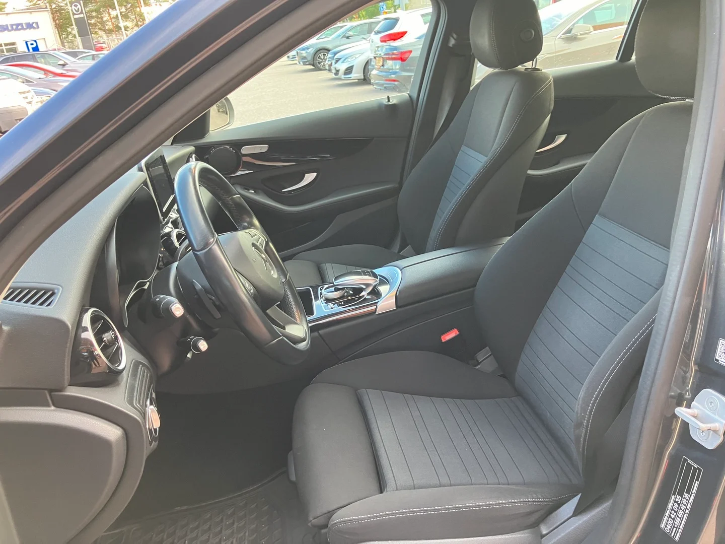 Car Image - 3eb69l7lbbmSa7xFP60k4U