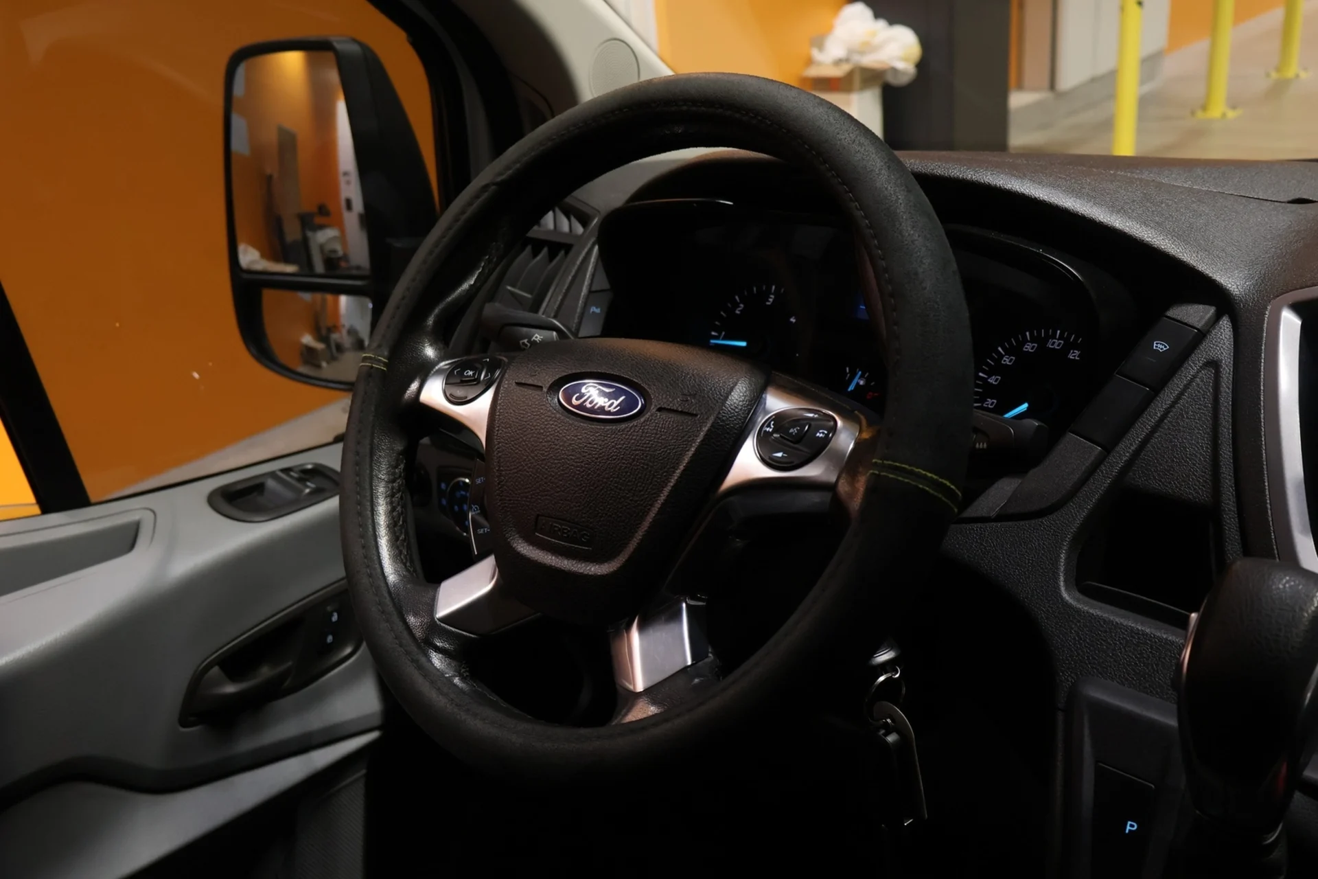 Car Image - RyYJxbuGW6aHLqEnouGzw