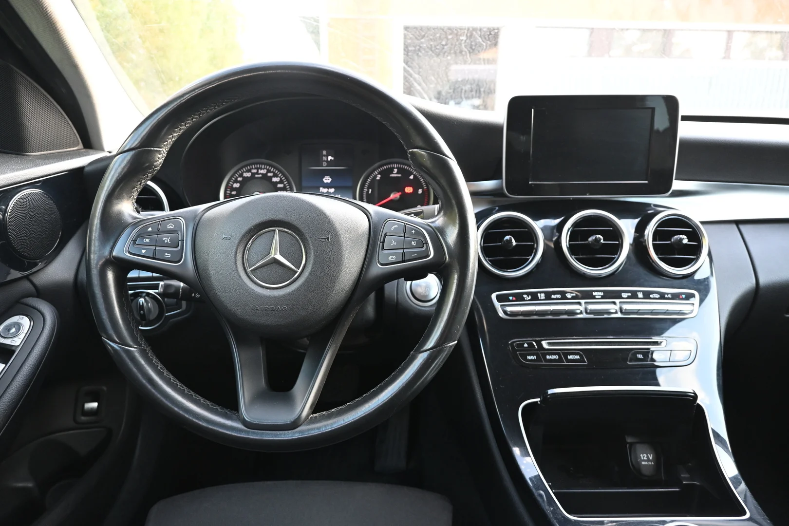 Car Image - 2O4aQIe50QbCgiZ7eUyxtK