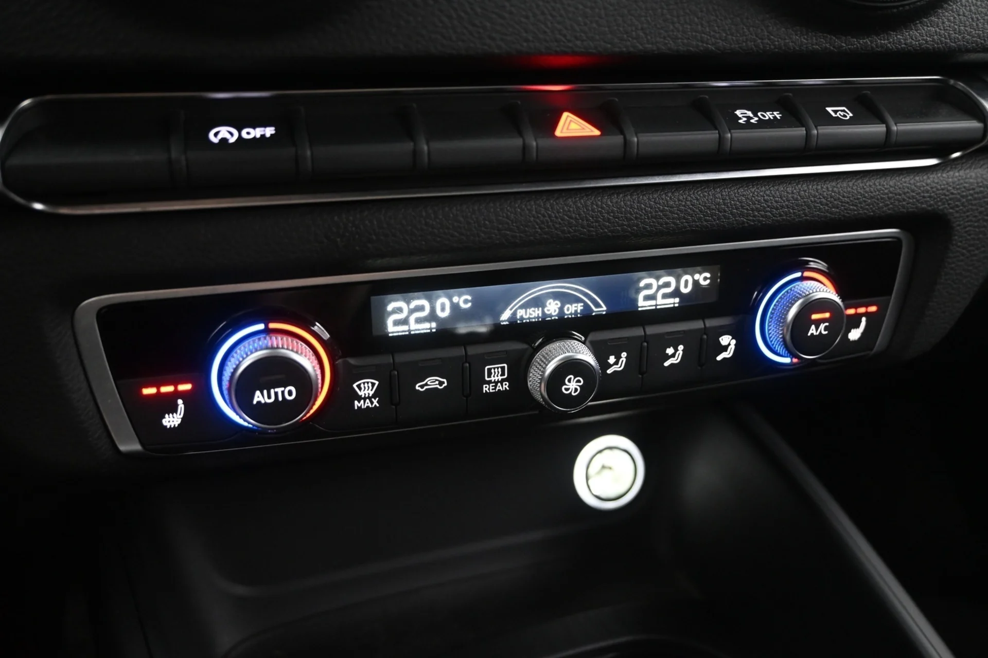 Car Image - 6dUD17fhxewlxWgPSJR2Mg