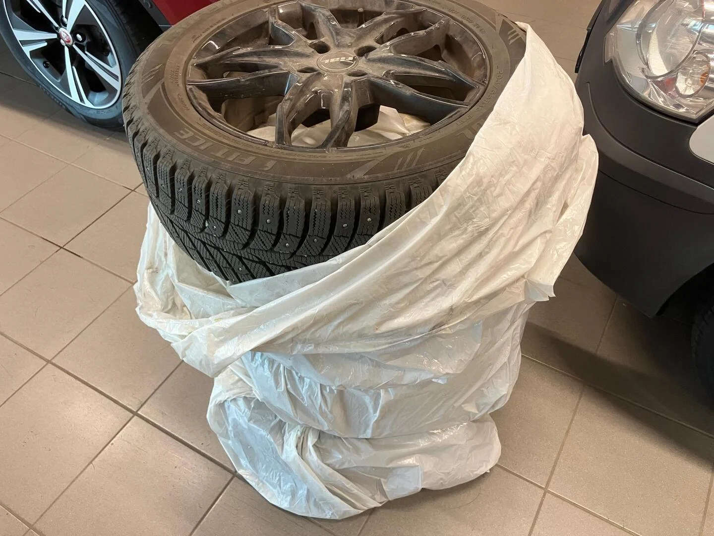 Car Image - 6vwtm57KDiPGNoWt08MCSD