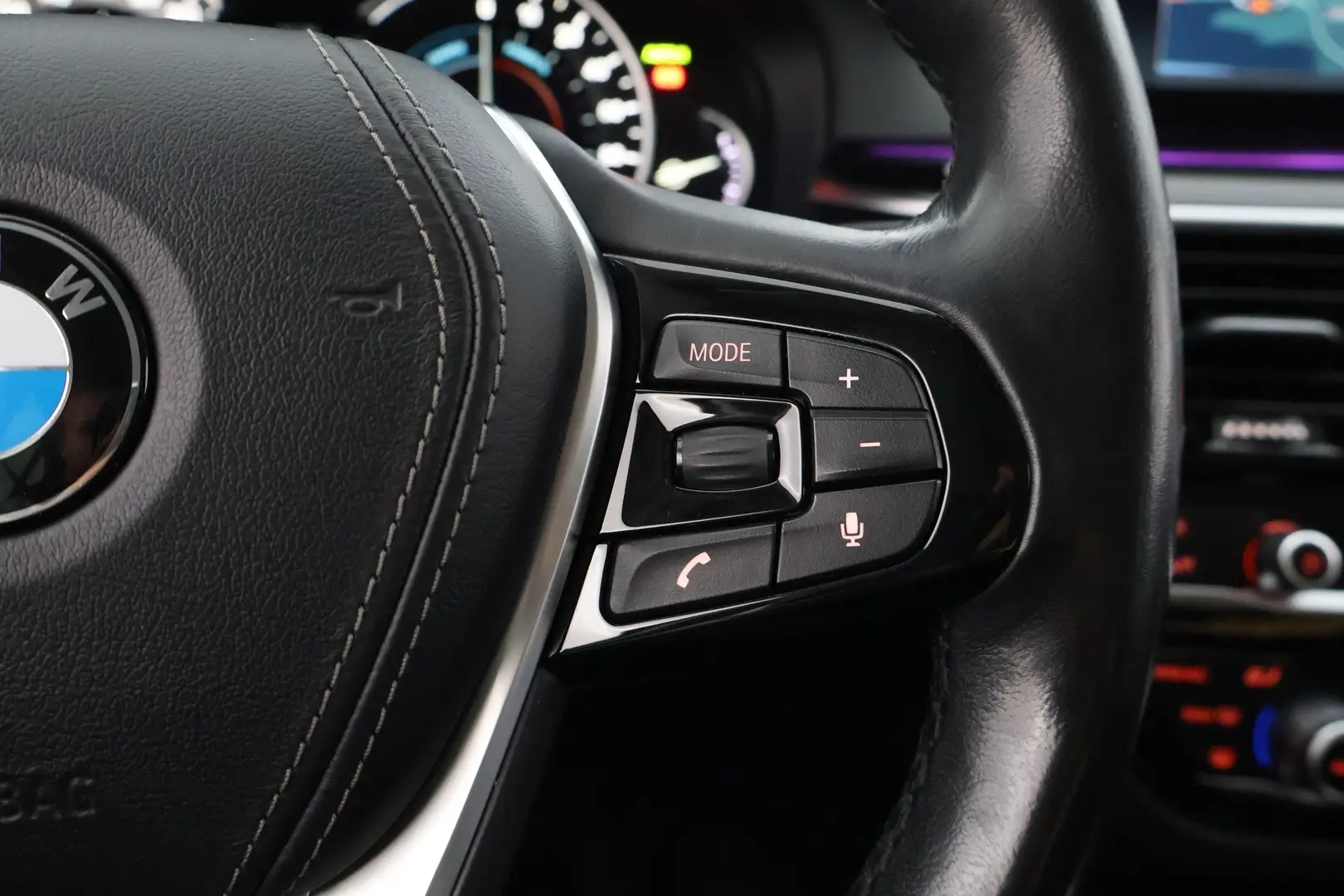 Car Image - 3VJGcqUdQ3wIakkW6Ta9Zp