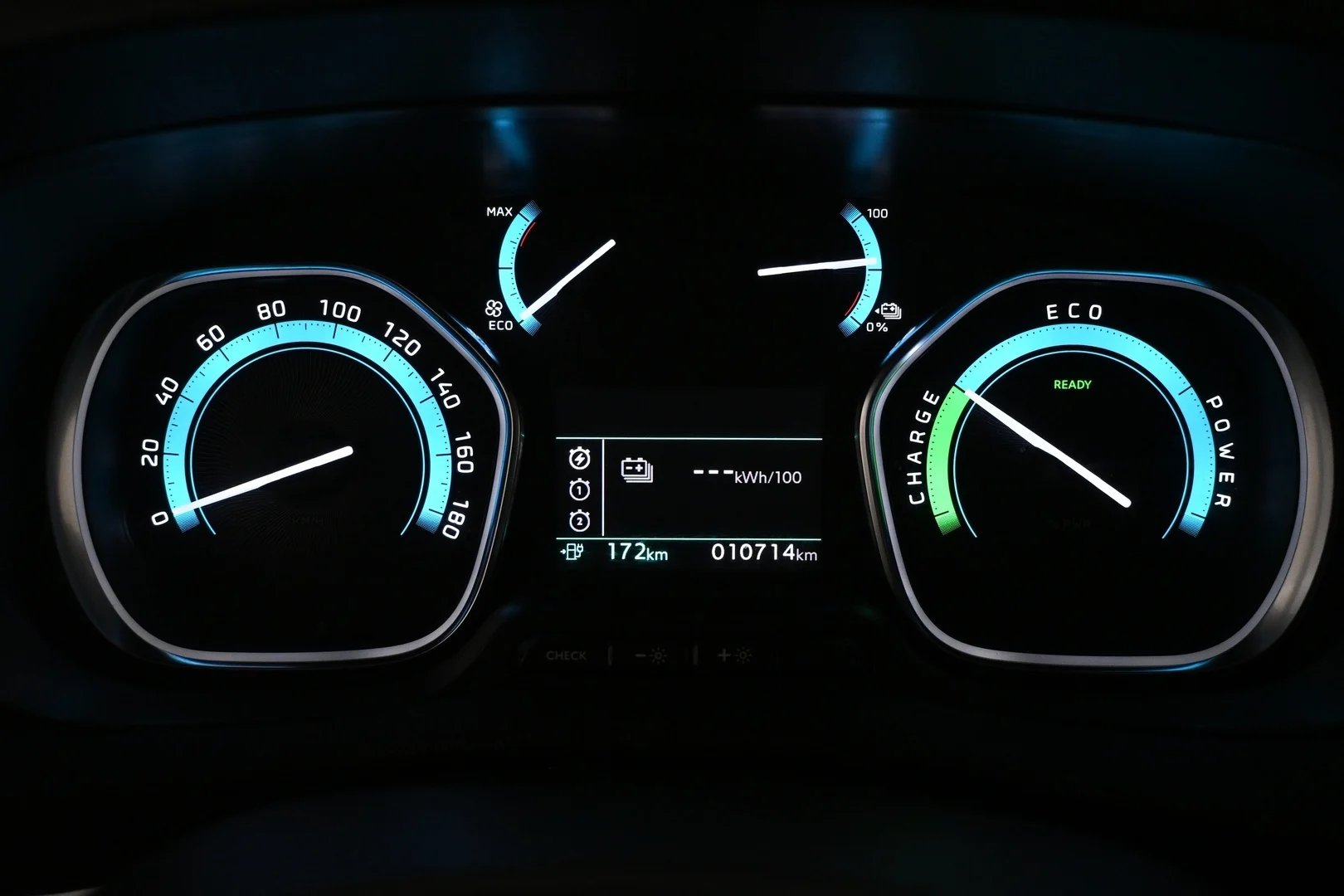 Car Image - 6AzqMn942vUC1t6ozhu42y