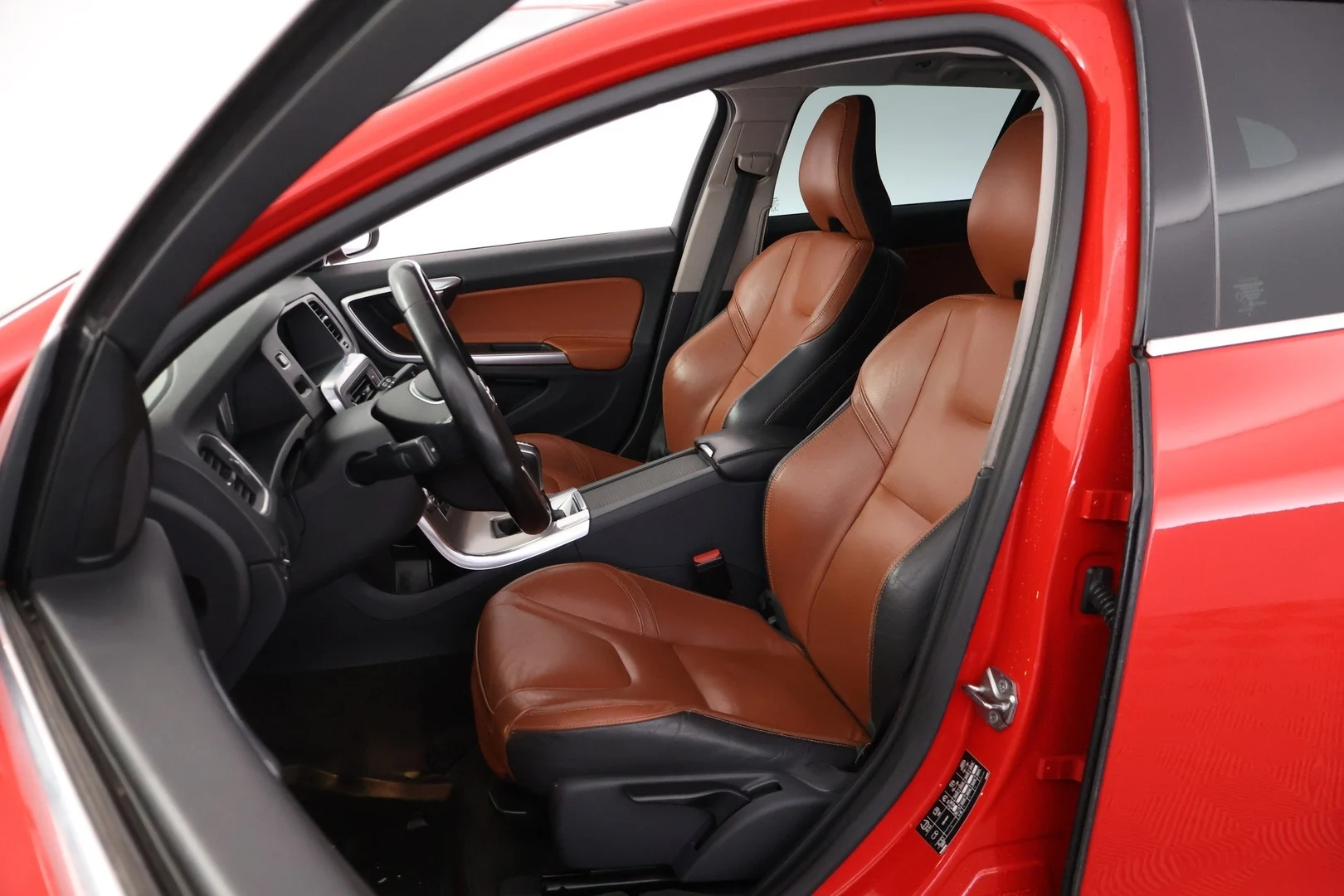 Car Image - 4B0ibEK6zUgpGE2vWxBa2G