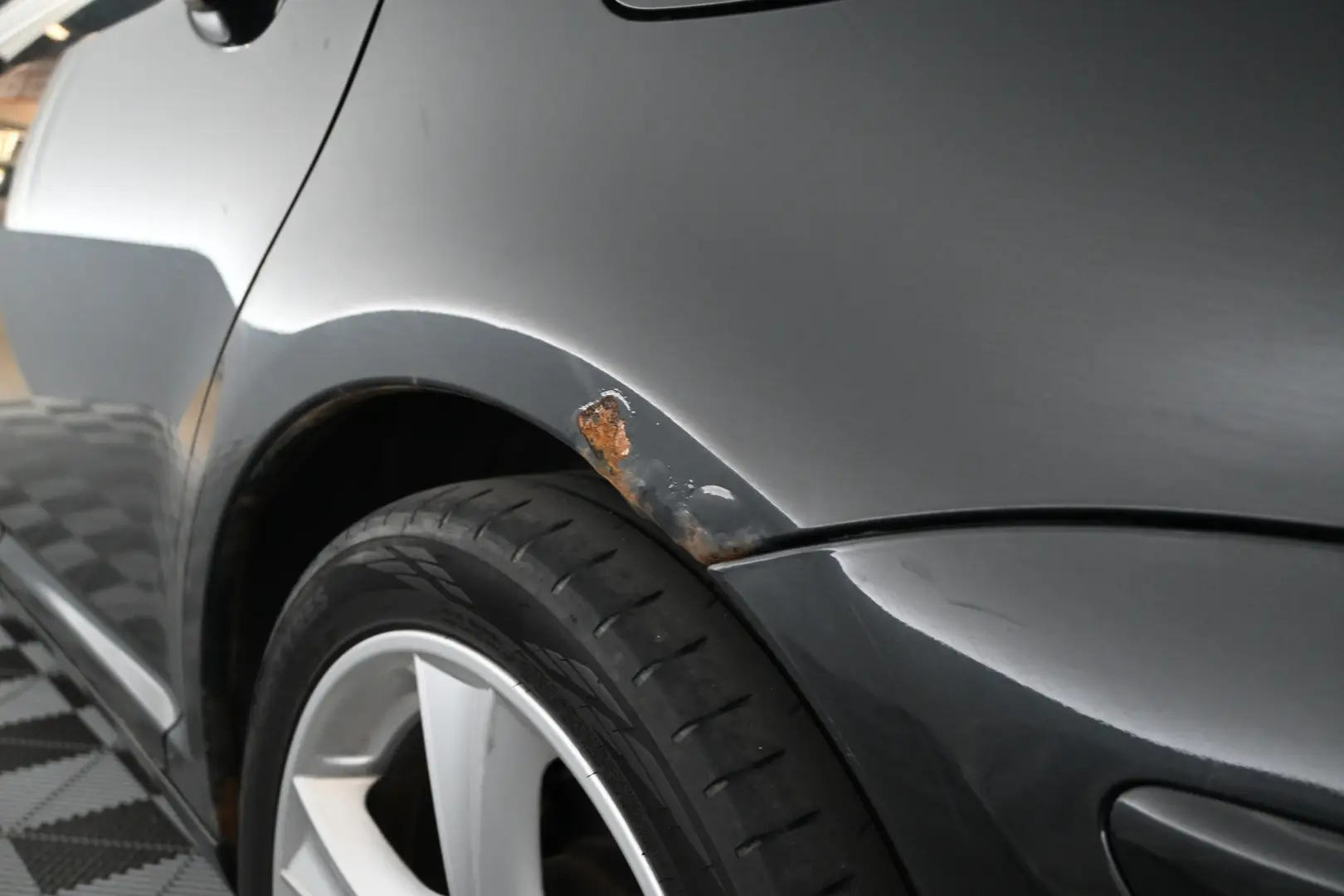 Car Image - 27vZu7Y7tqbDjfG2lt10zB