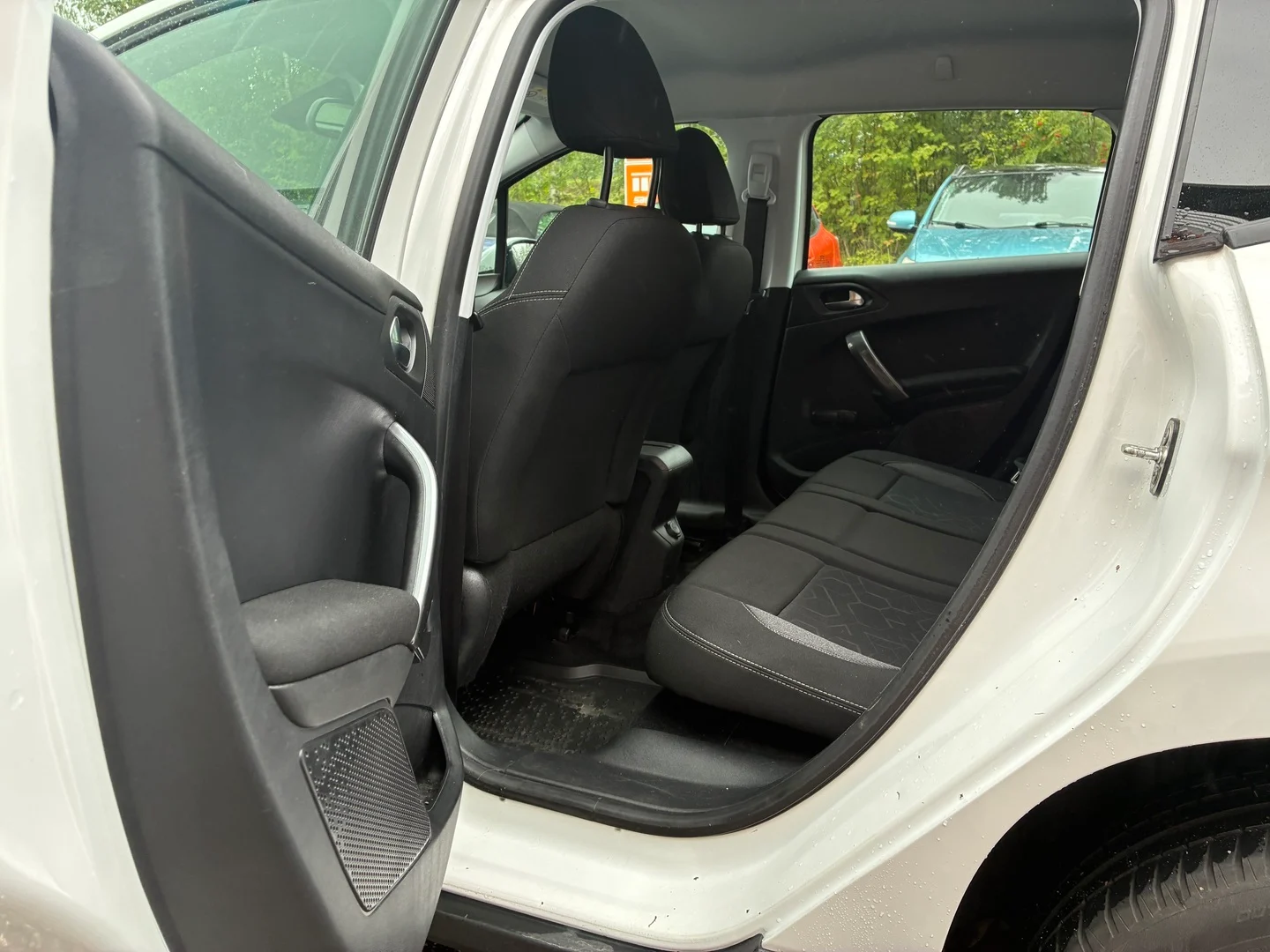Car Image - 5PRuywoZjI4n7R4fFQSrNL