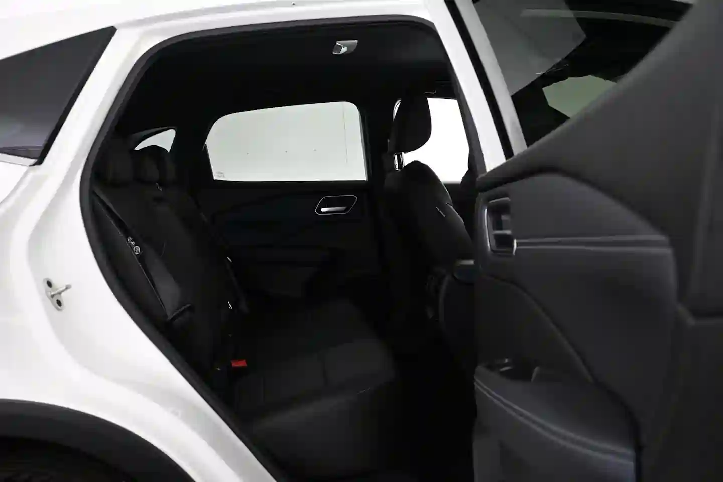 Car Image - 4Q7SagDdJLOwNLMTN8dq5o