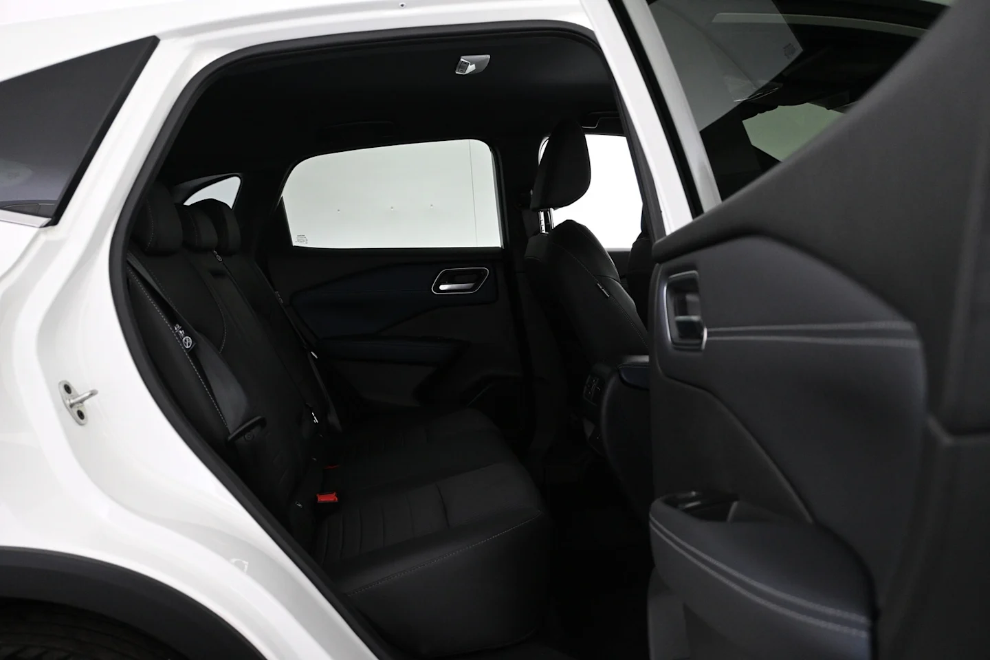 Car Image - 4Q7SagDdJLOwNLMTN8dq5o