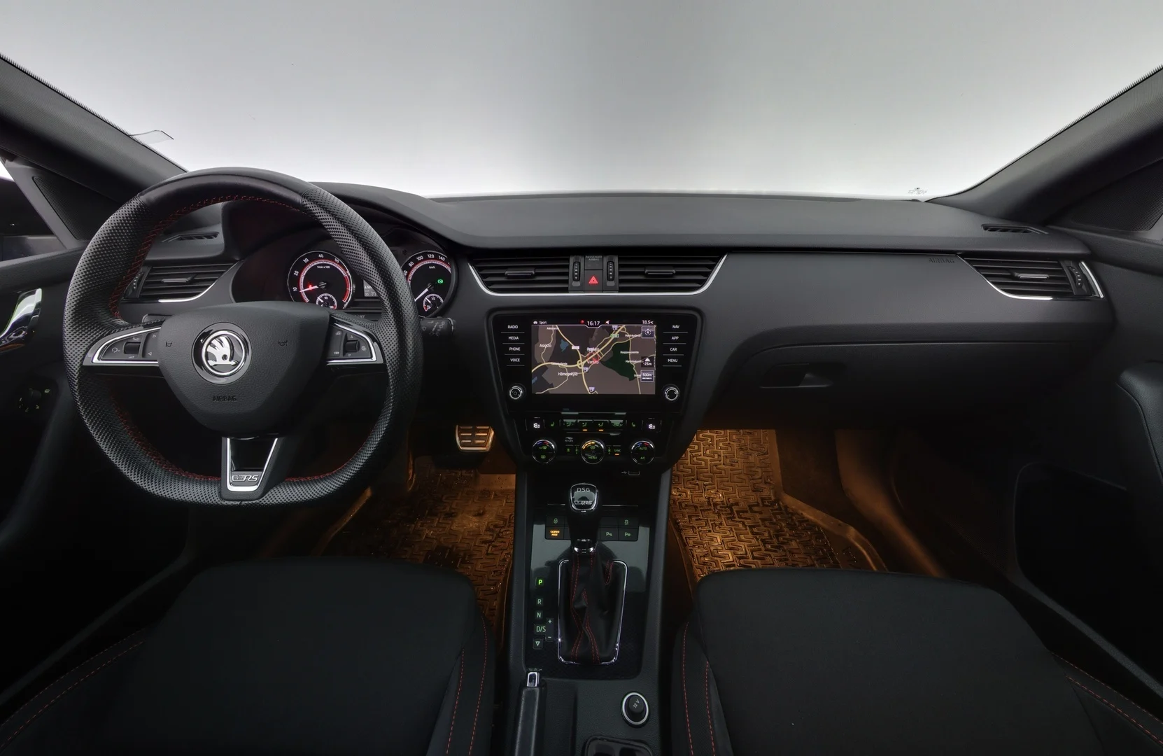 Car Image - 15xZHP7XWqQcyAKsmbYCPw