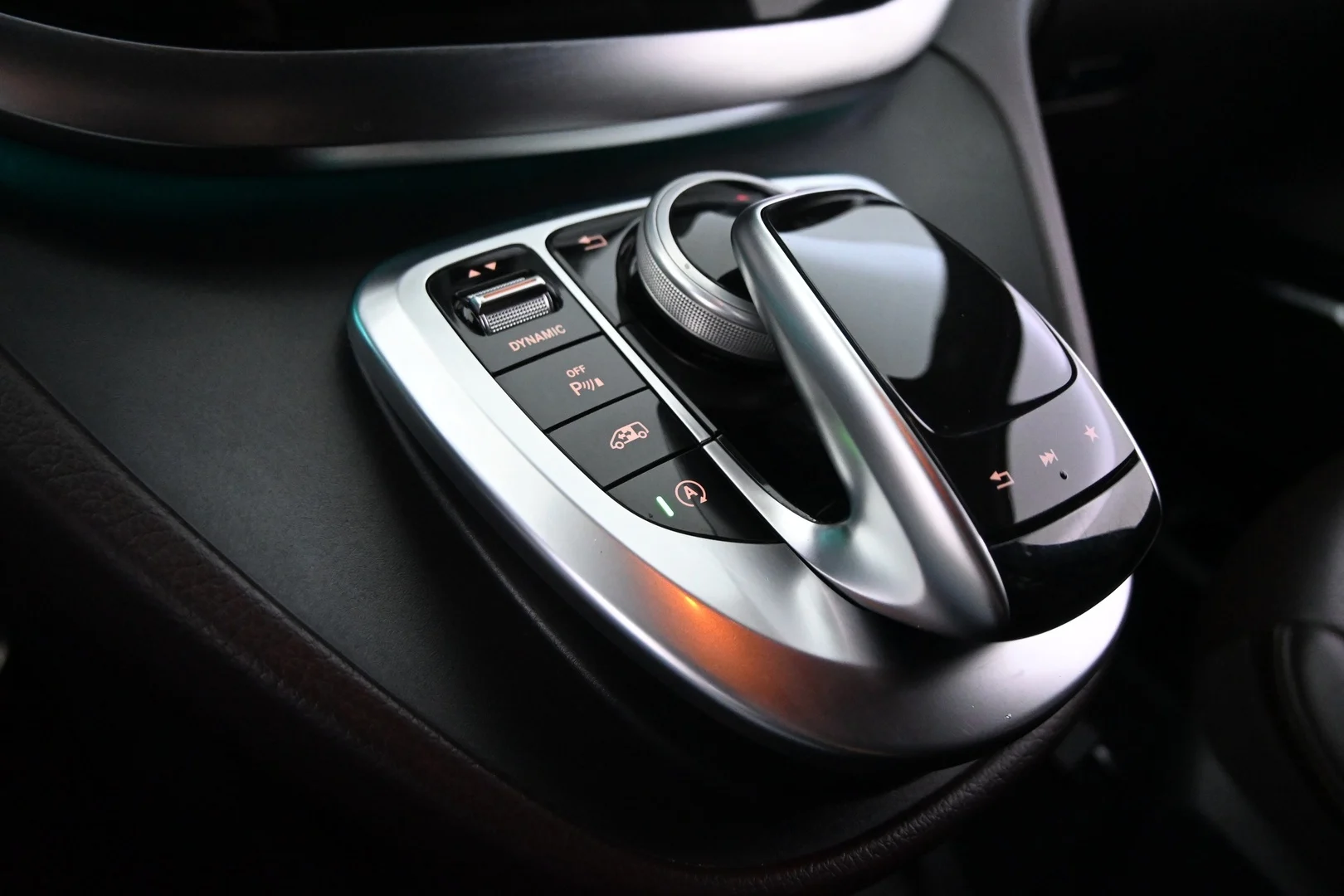 Car Image - 1GsUdBKnBLZW6qVaO1G1Z5