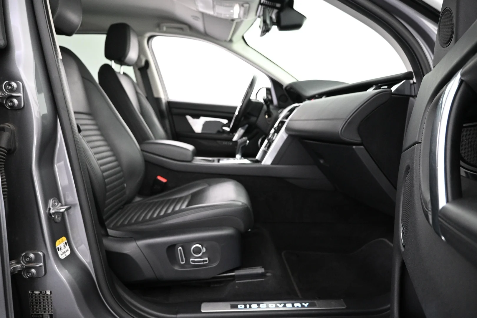 Car Image - 4ltY2ivINJpuJLZjpMROD8
