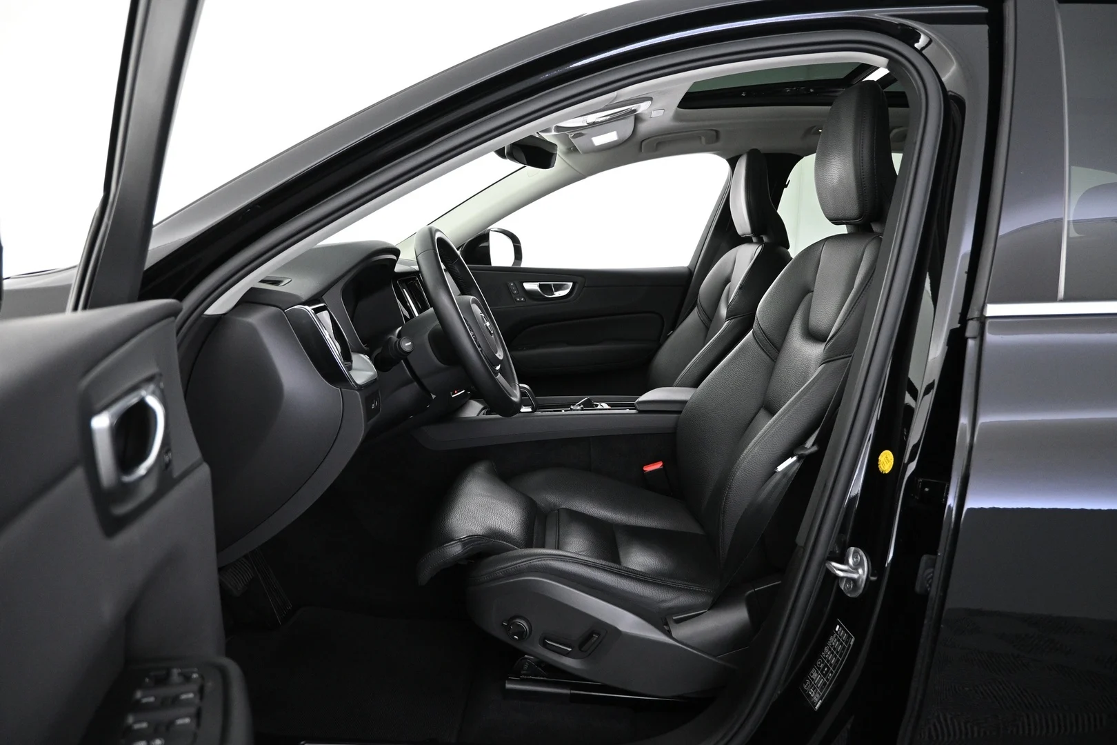 Car Image - 1D32nQ0jdGjSHnH6Hv4Arr