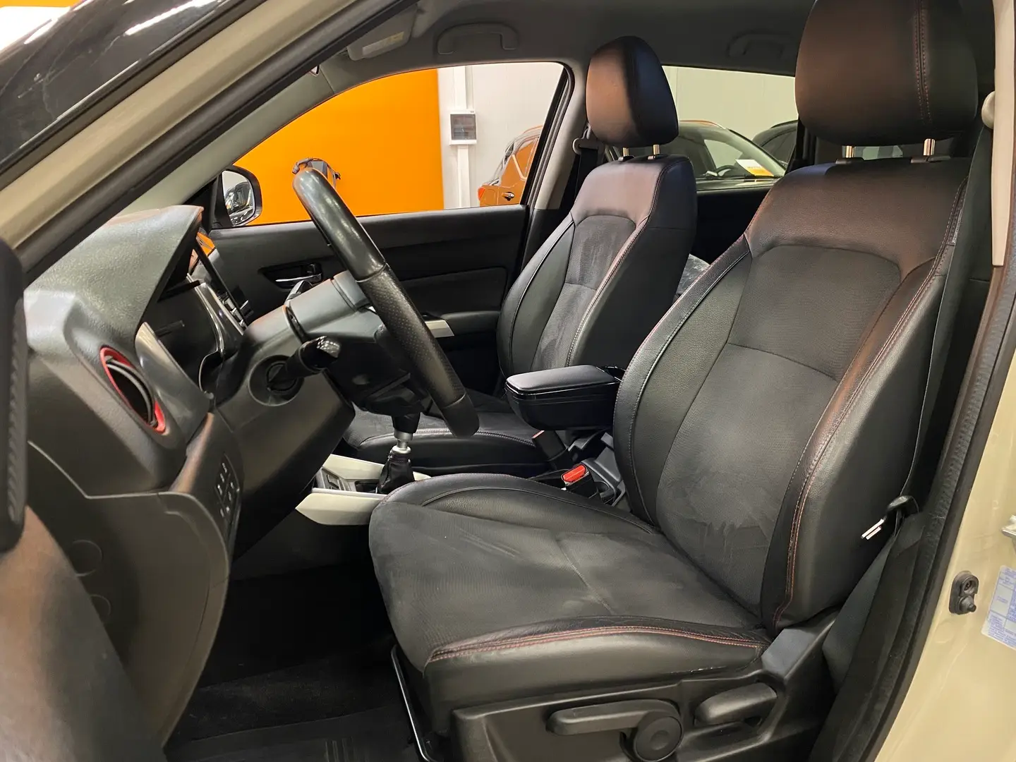 Car Image - 756sKZ9bevfo5LeBxxl11h