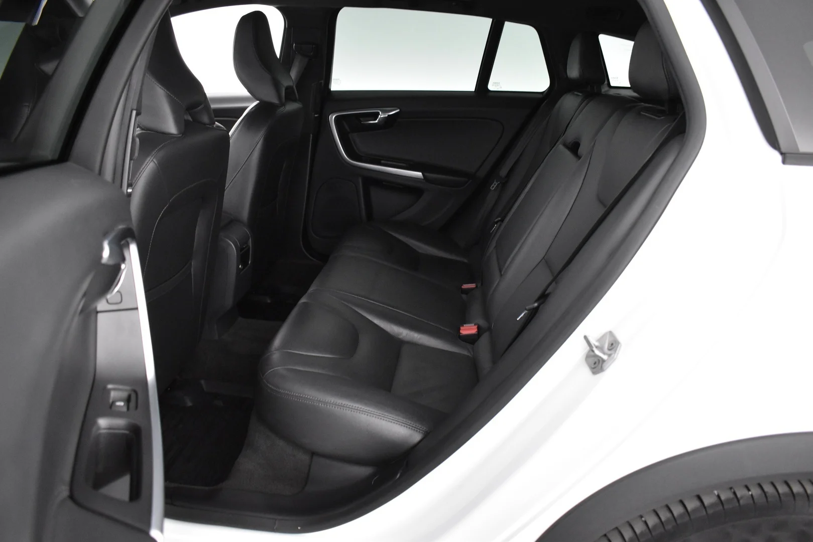 Car Image - mK0RS0aUzjF8TR6J5GaXl