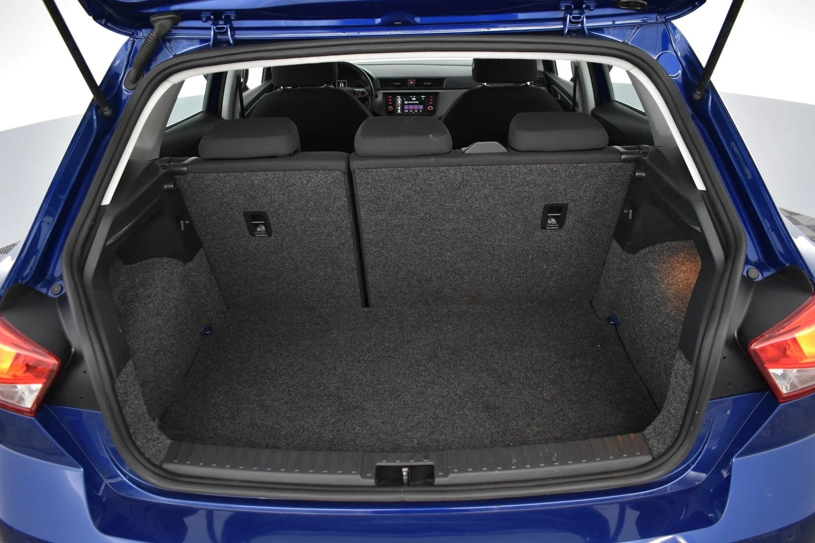 Car Image - sD3hVQn7zpCj1xVE1BDIZ
