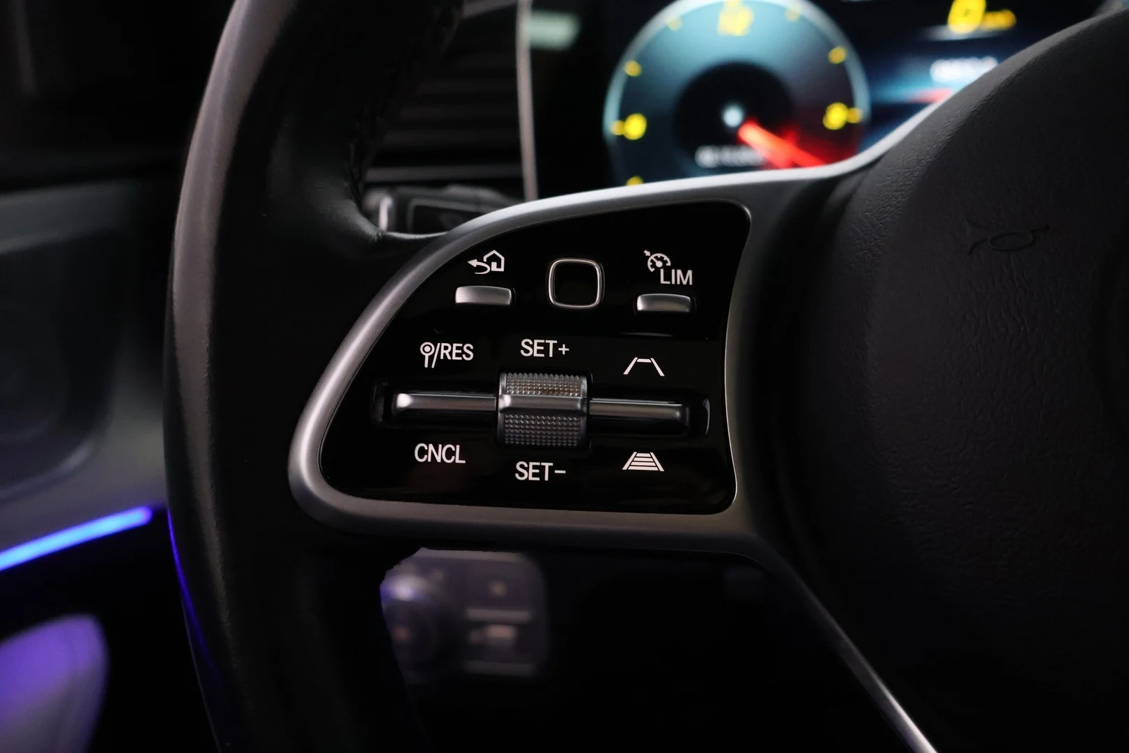 Car Image - 4Uiz81vabPTyJmCcmxLPxG