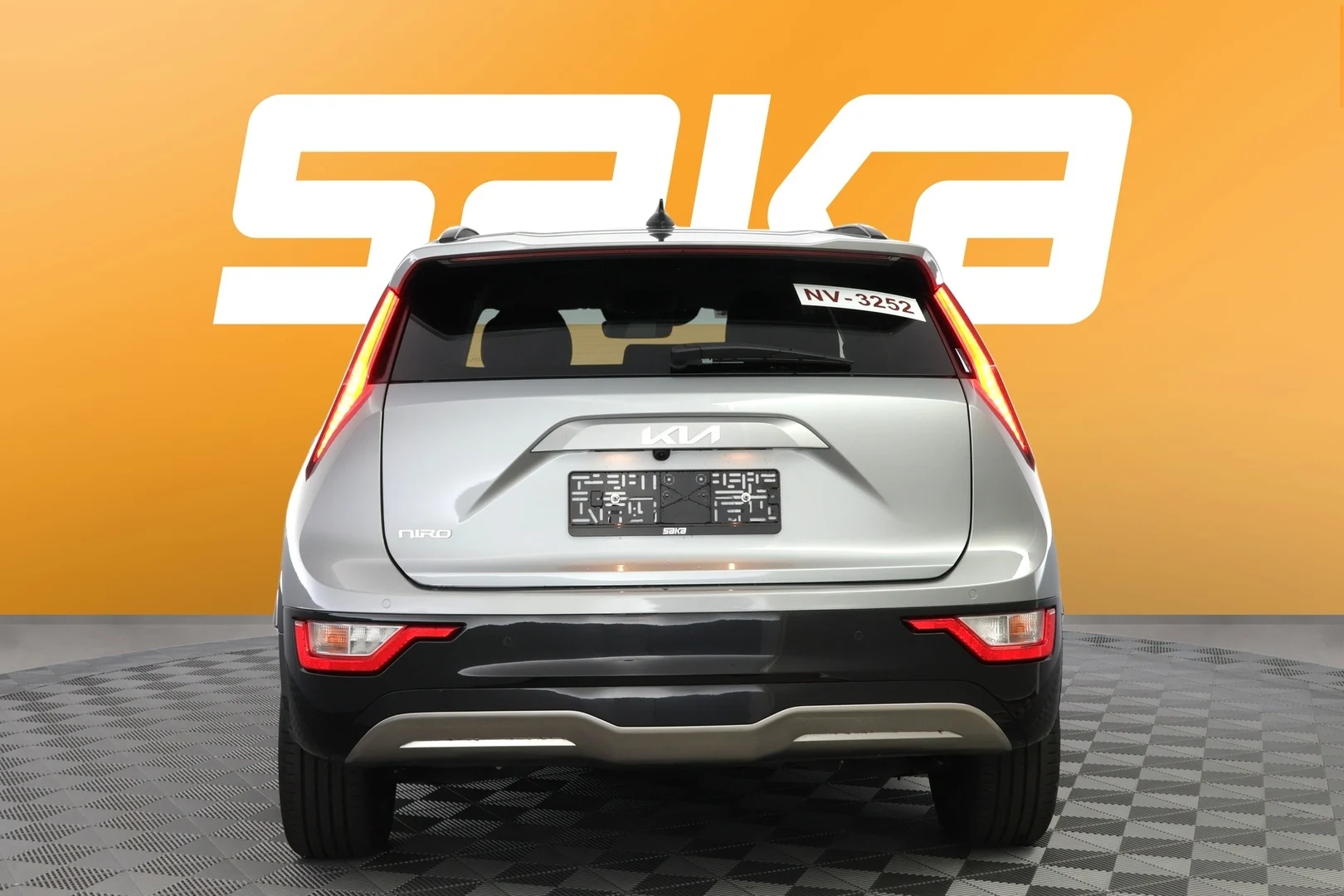 Car Image - 3ACx1OS6oTo74vH4TUPopZ