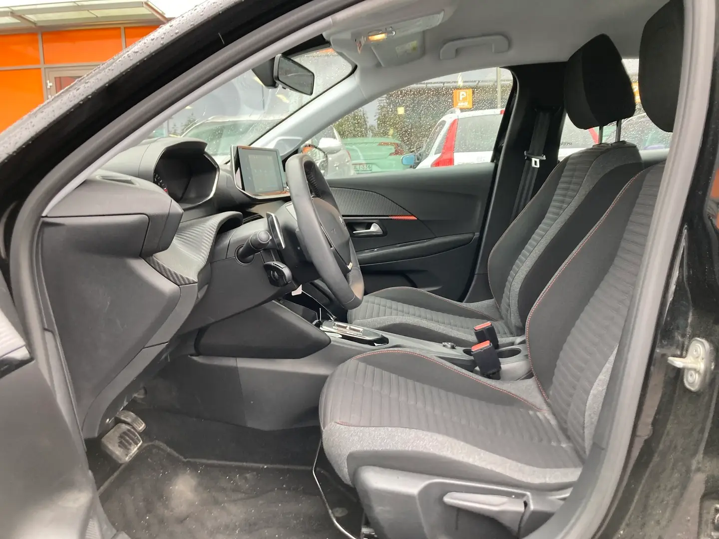 Car Image - FVuJBJqbHYaahYNrY0hYl